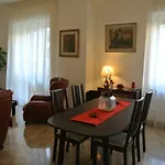 דירה Casa Di Linda סלרנו