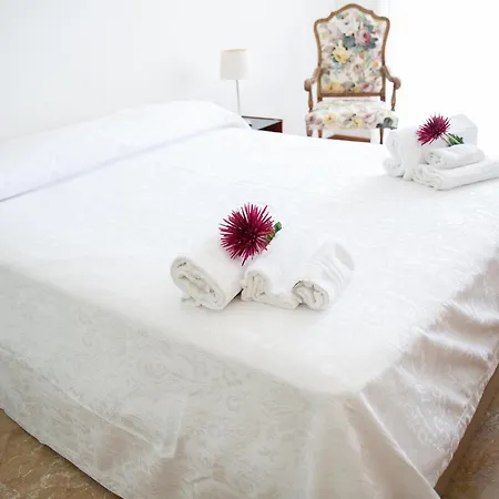 Casa Di Linda * סלרנו